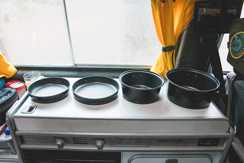 NESTING_POTS