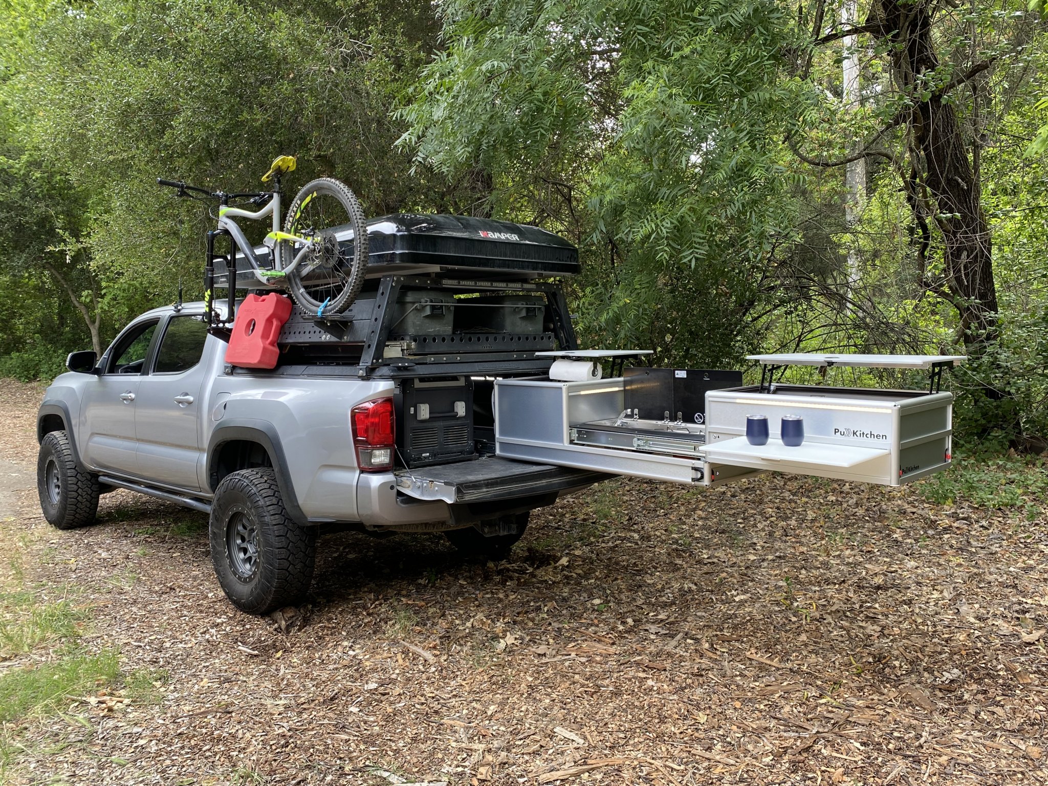 Member Feature Papa Dave Full Pull Kitchen A fully outfitted adventure truck.